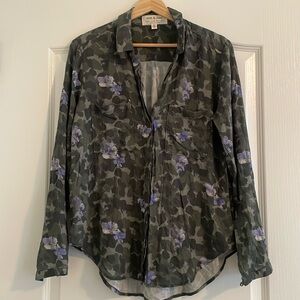 Anthropologie Cloth & Stone blouse long sleeve green purple button up  medium